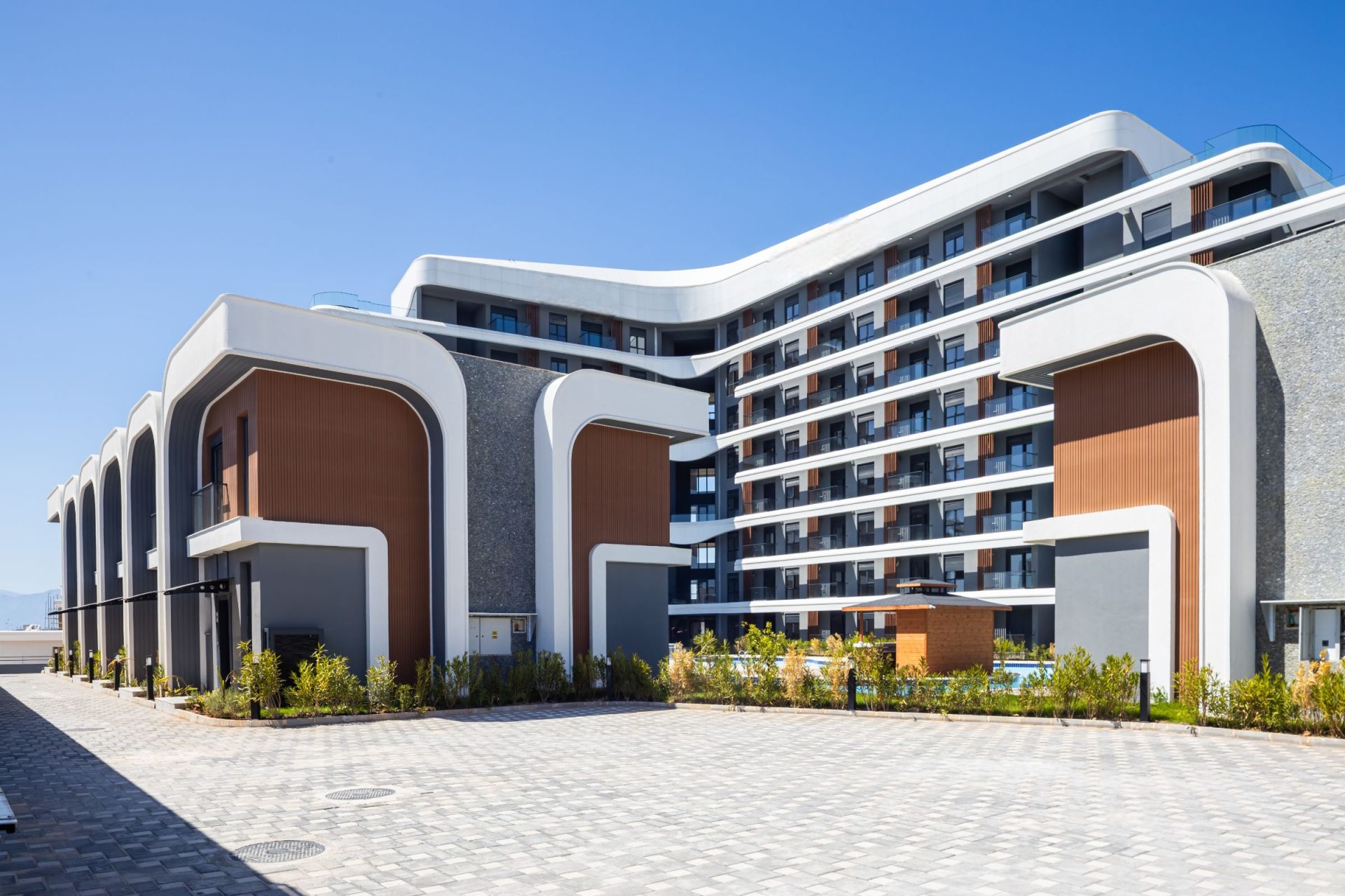 Apartments in a Residence with Premium Infrastructure Eligible for Residence Permit in Altıntaş, Antalya