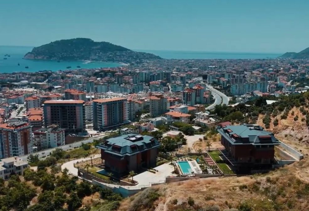 Ready-to-Move Apartments from the Developer with Panoramic Sea and Alanya Castle Views