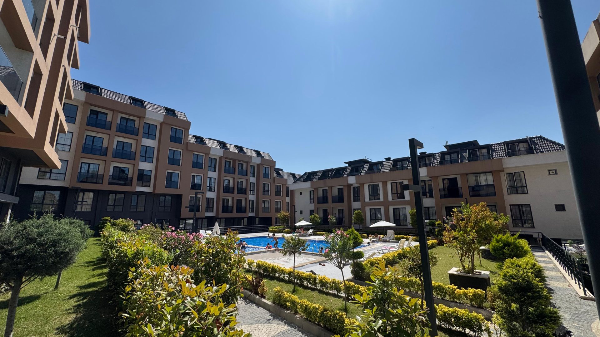 Spacious Family Apartments Near the Marina in Beylikdüzü, Istanbul