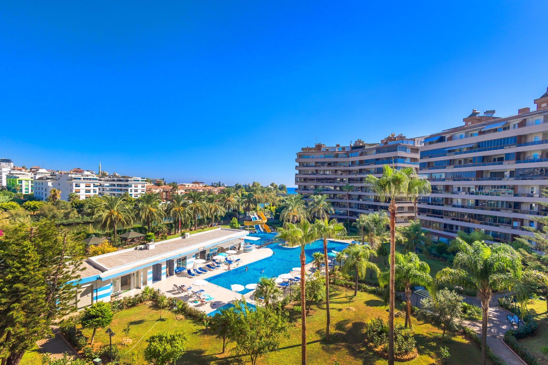 Tosmur'da Nehir Kenarında Satılık 2+1 Eşyalı Daire