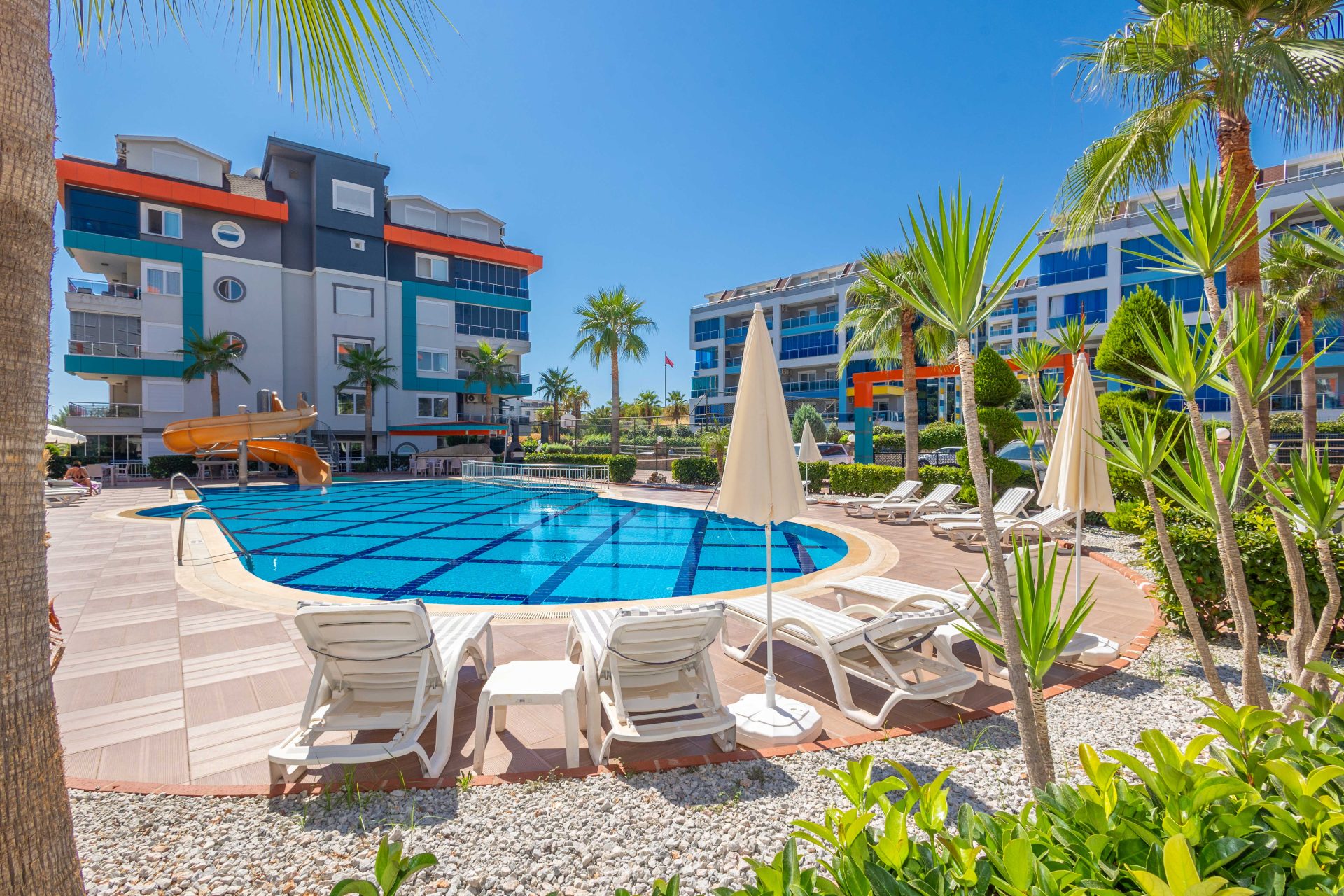 Kestel Residence — Residential Complex 300 m from the Sea in Kestel, Alanya