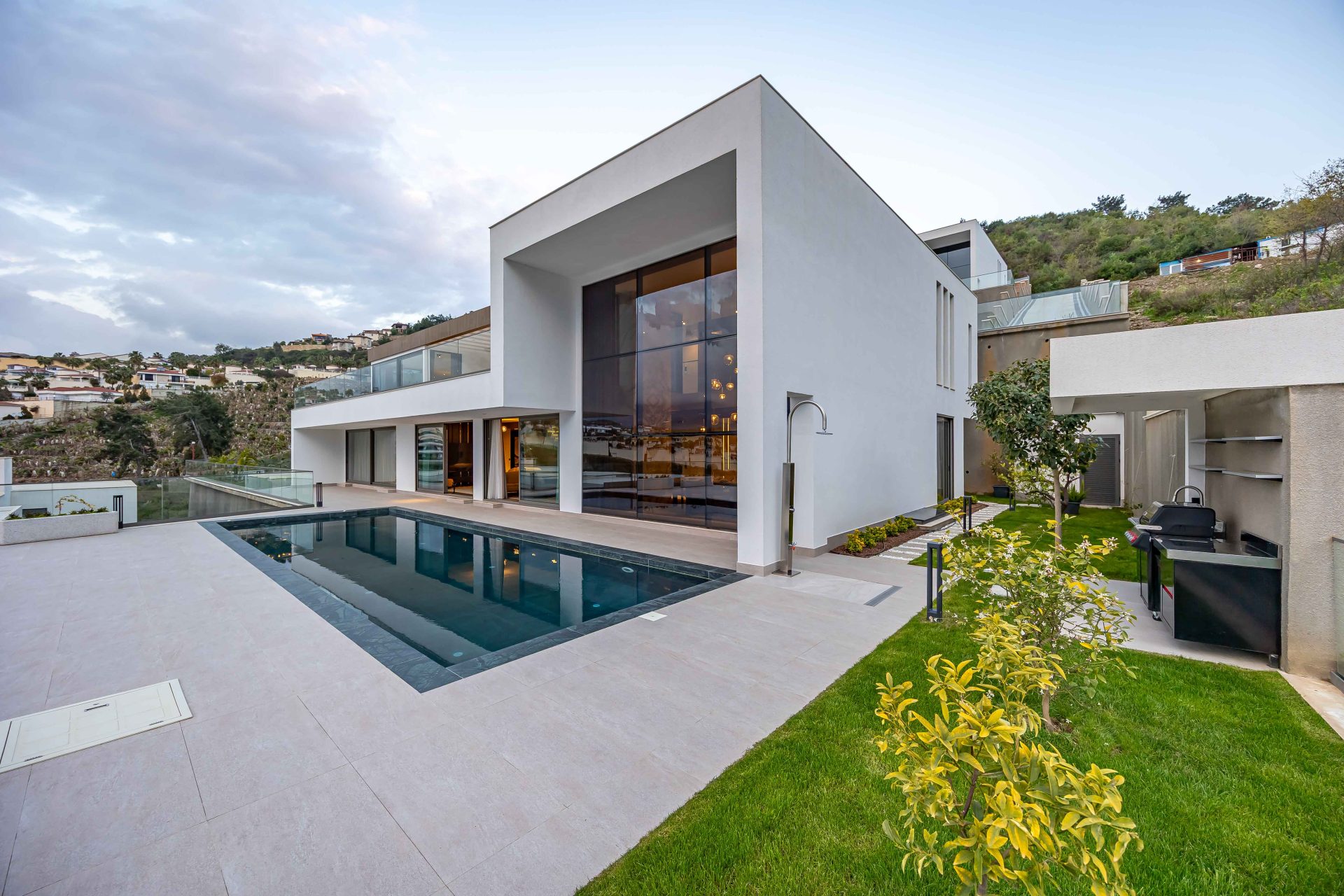 Ultra-Luxury Private Villas with Panoramic Sea Views in Kargicak, Alanya
