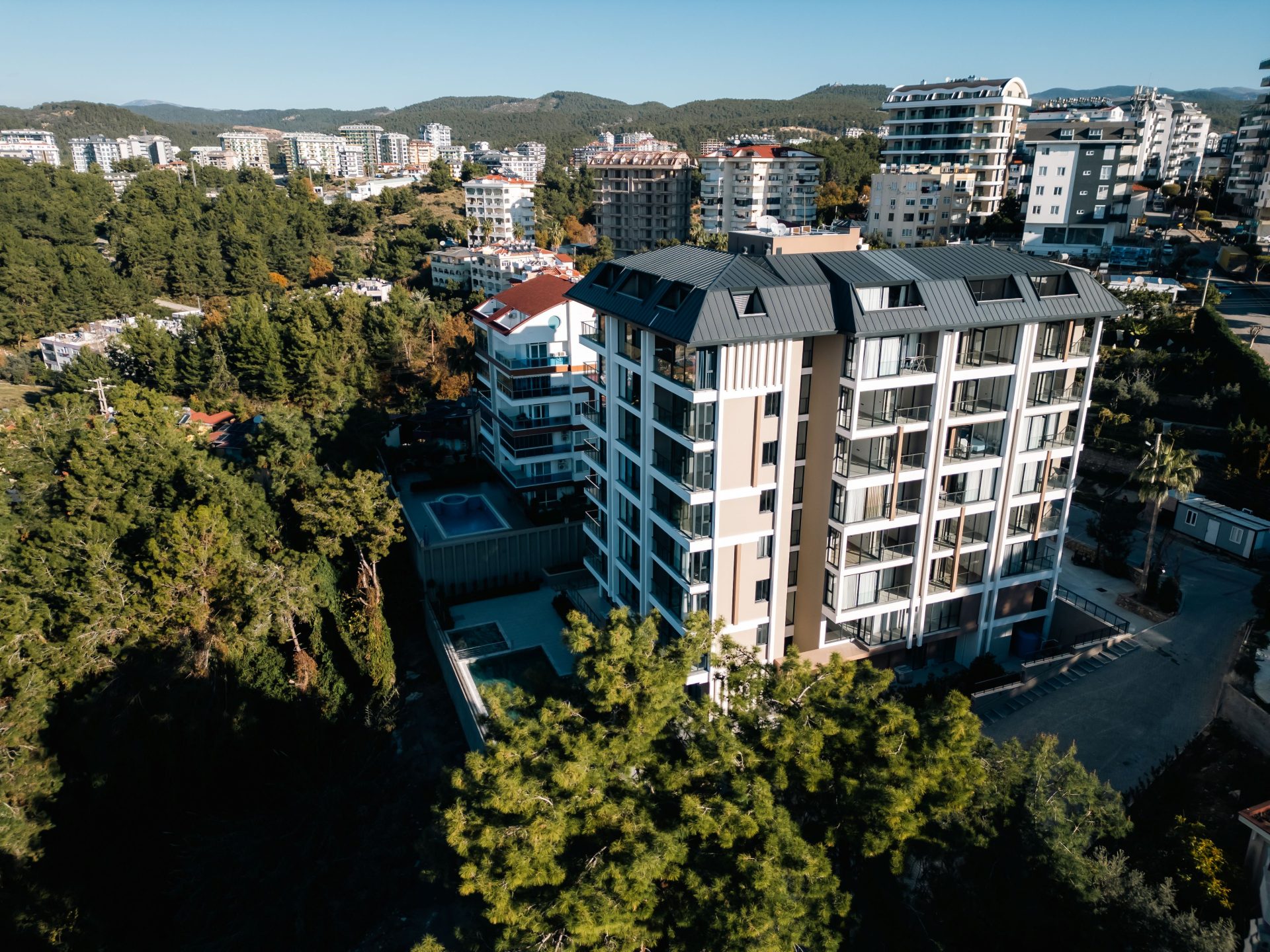 Apartments in the Center of Avsallar District, Alanya