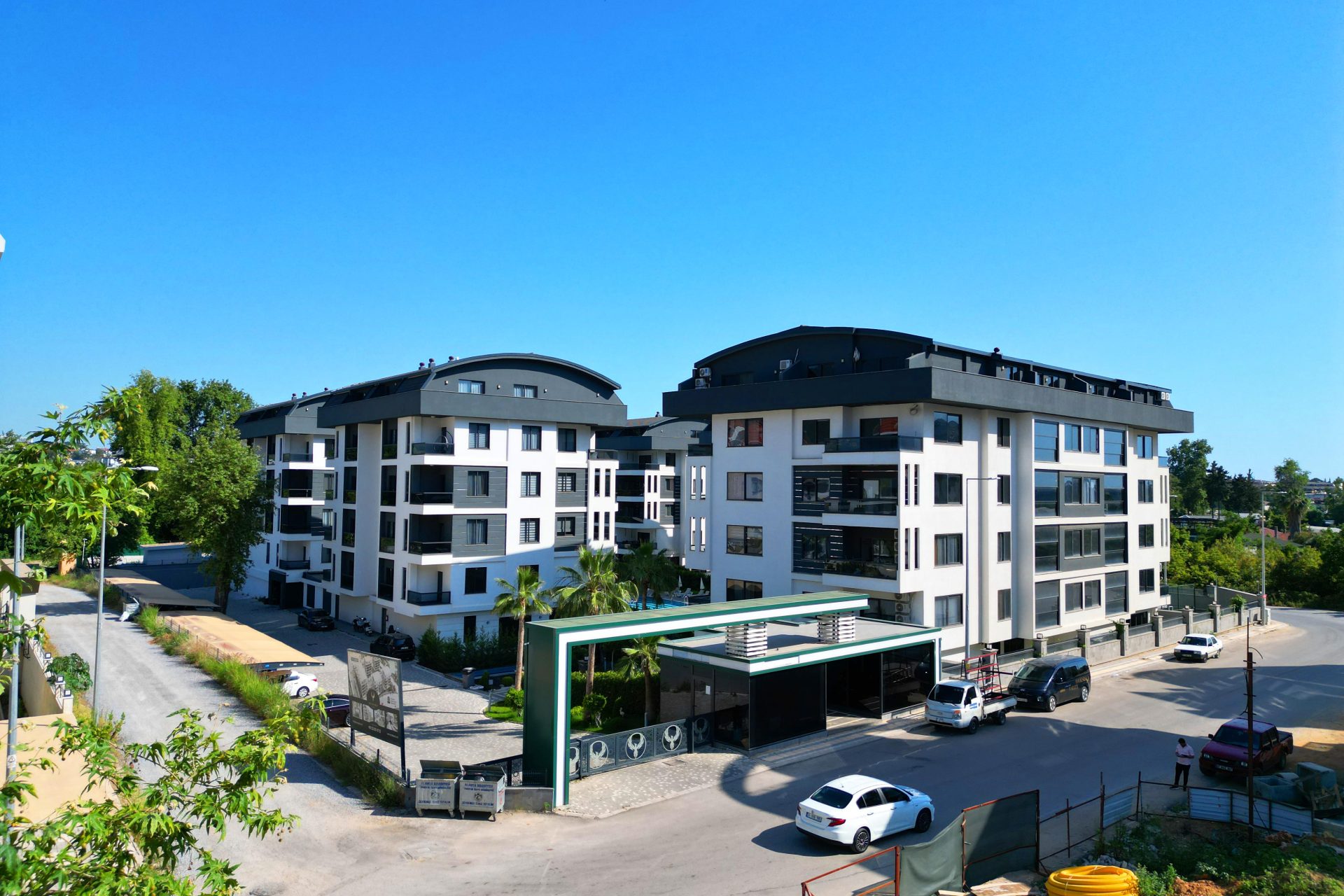 Oba, Alanya’da Geniş Sosyal Olanaklara Sahip Sitede 1+1 Daire