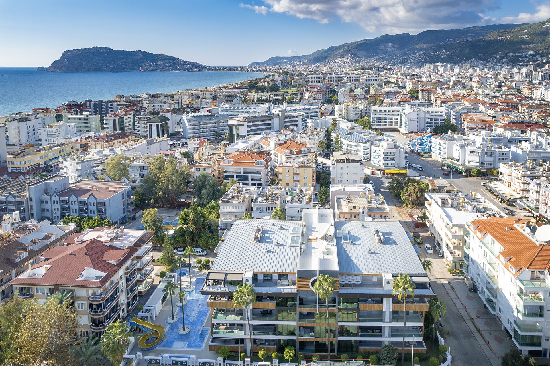 Spacious Apartments in the Heart of Oba, Alanya
