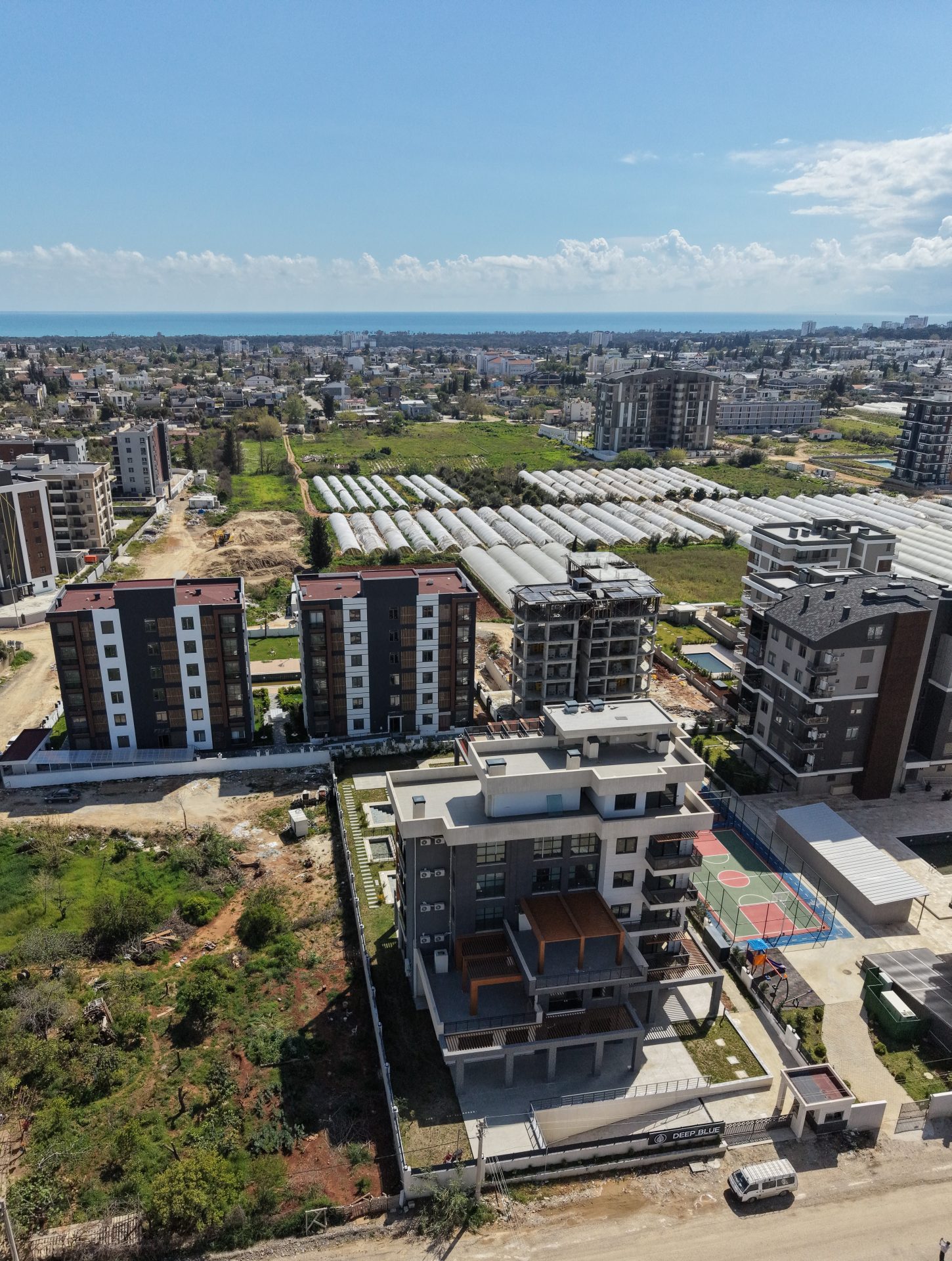 Antalya Altıntaş'ta Havalimanına Yakın, Teslim Edilmiş 1+1 Daireler