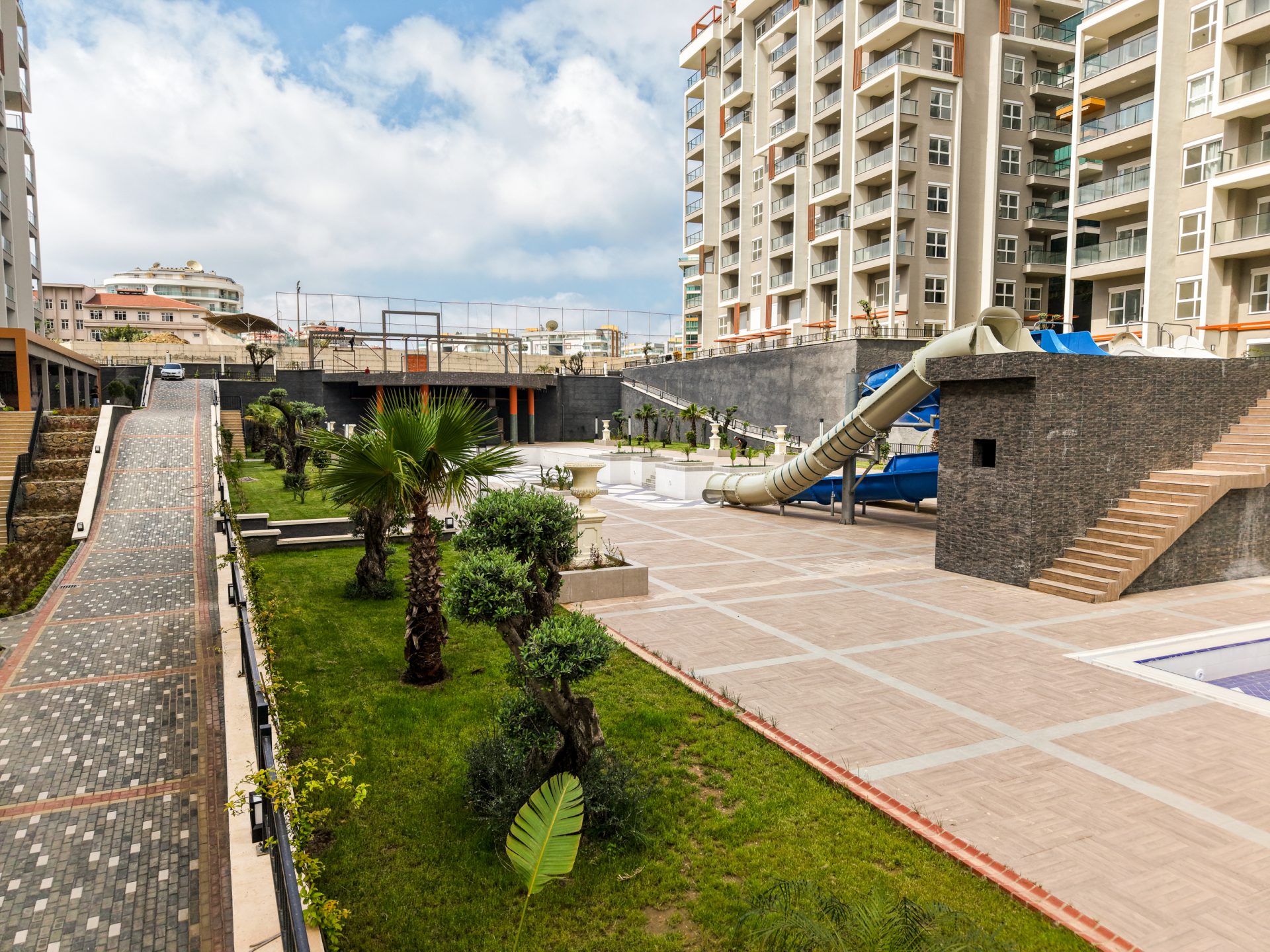 Apartments in a Residential Complex with Five-Star Hotel Infrastructure in Avsallar, Alanya