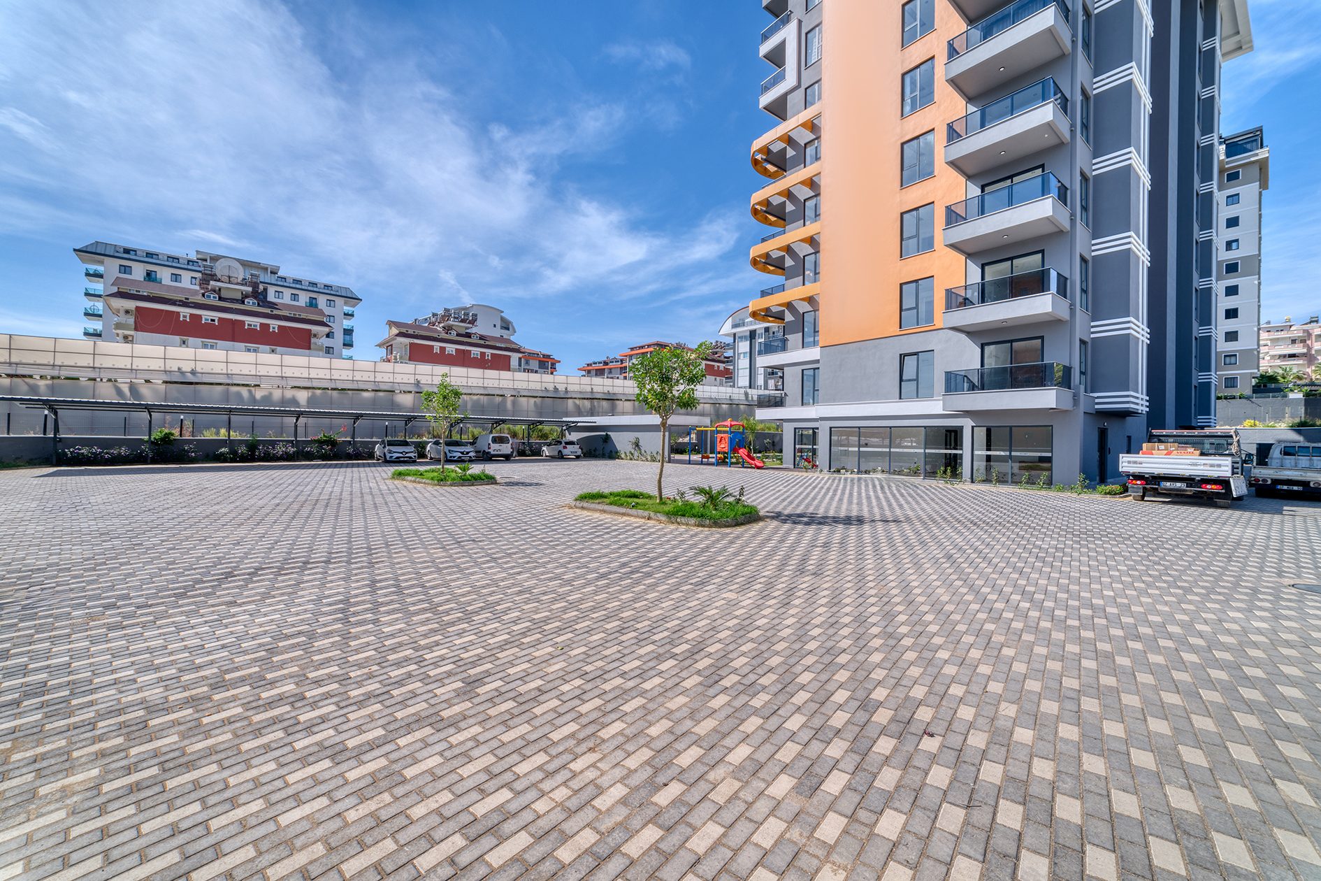 New Apartments in a Residential Complex Surrounded by Nature in Avsallar, Alanya