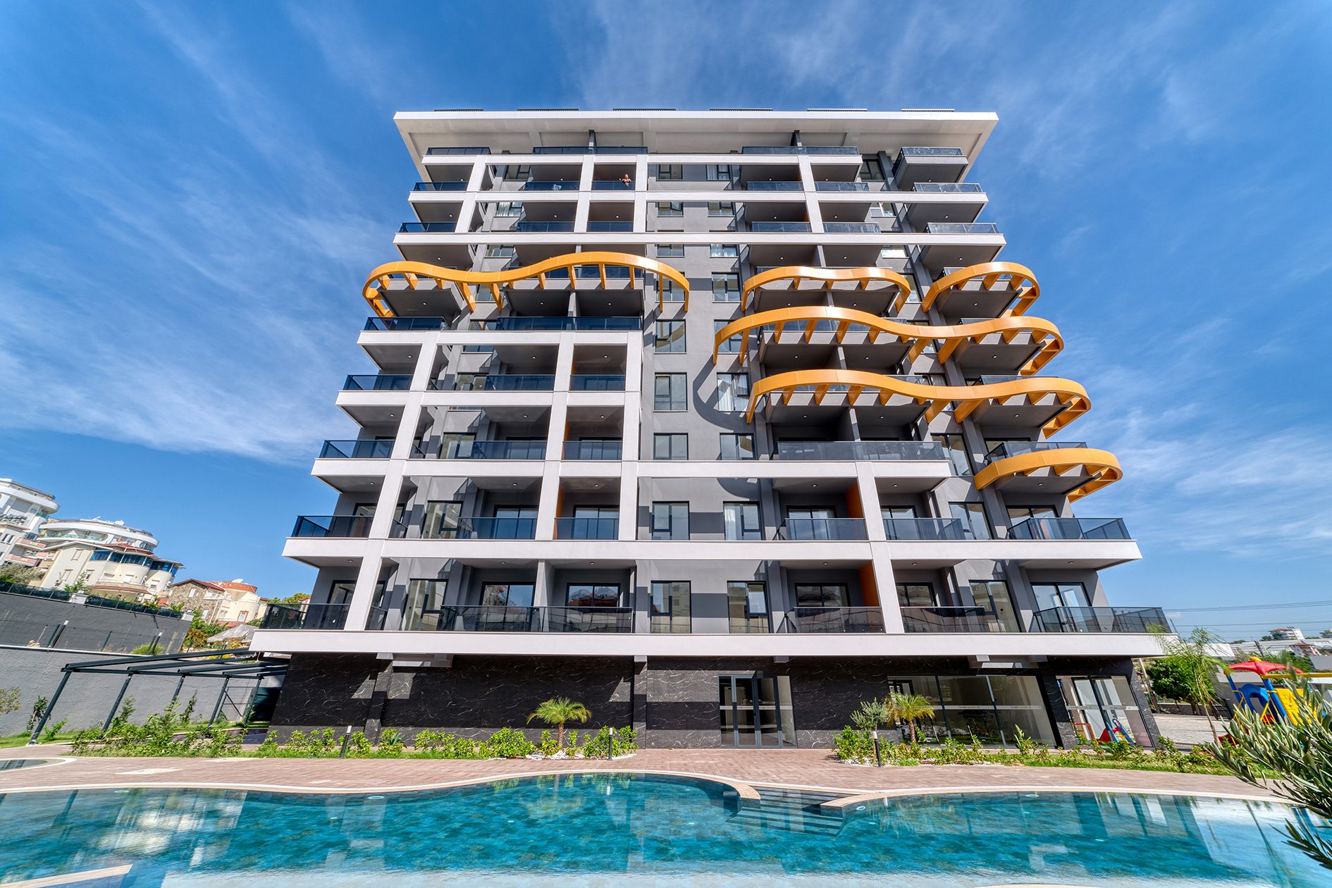 New Apartments in a Residential Complex Surrounded by Nature in Avsallar, Alanya