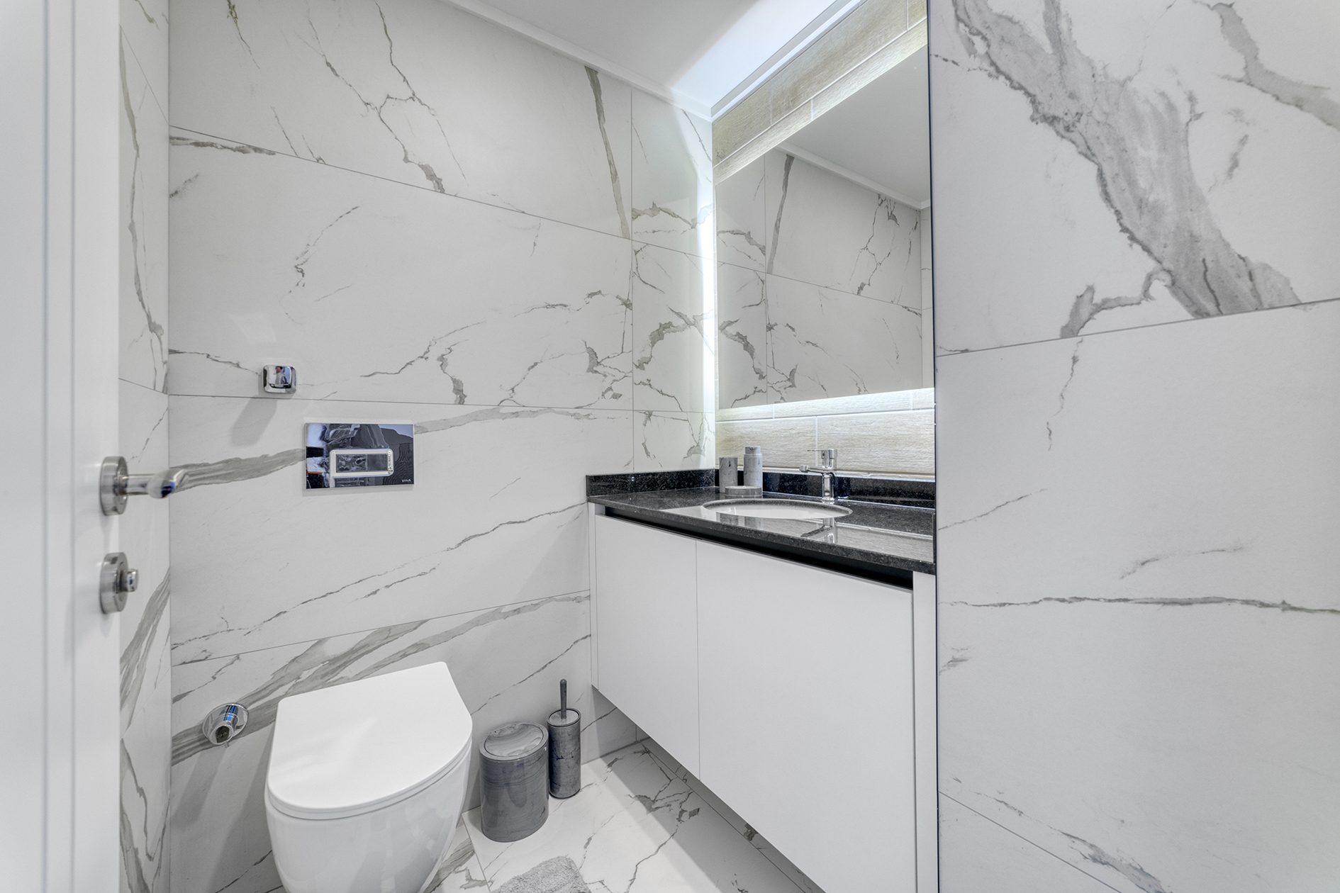 Thumbnail 32