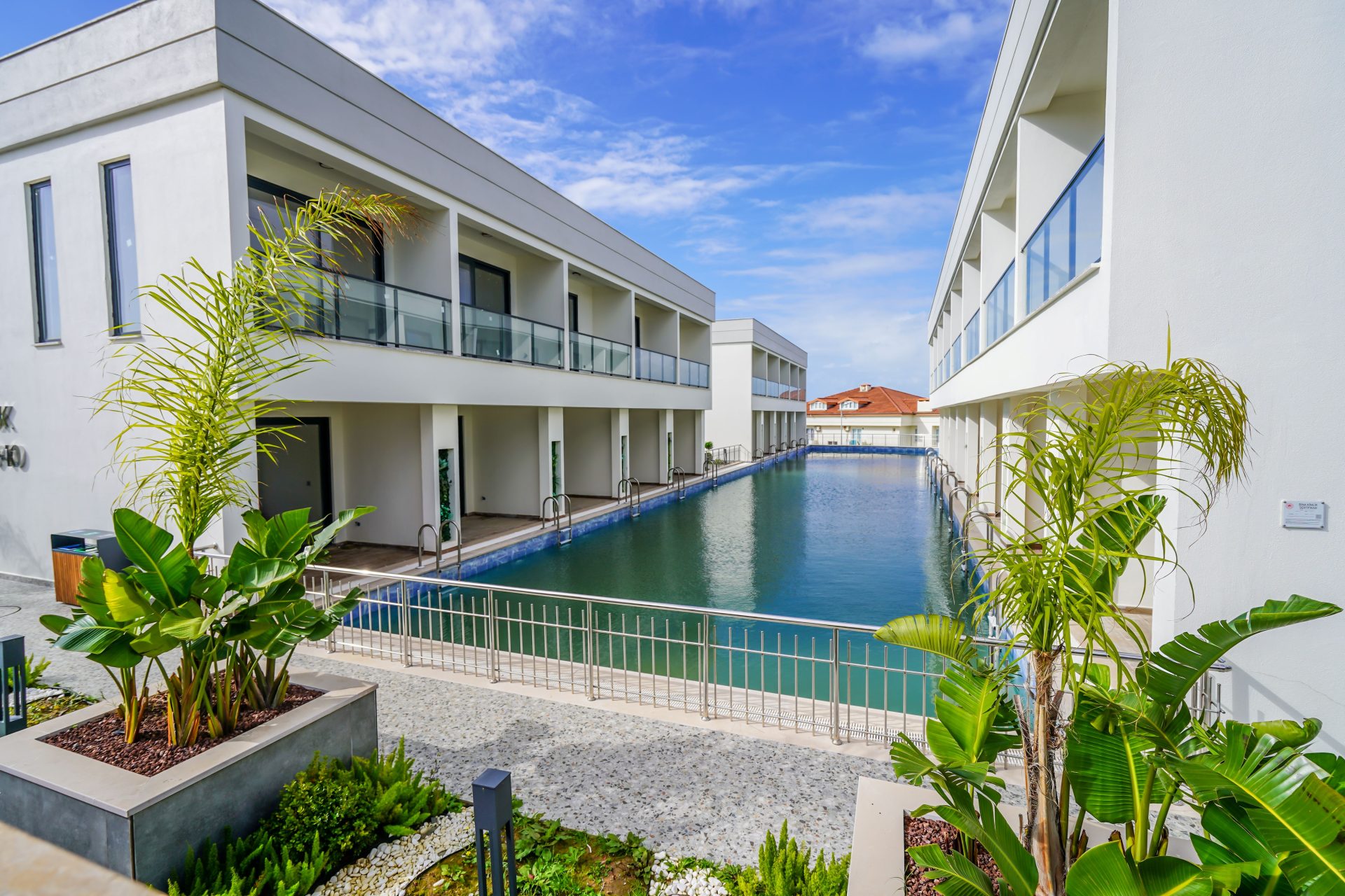 Ready-to-Move-In 2+1 Duplex Apartments Near the Sea in Konaklı, Alanya