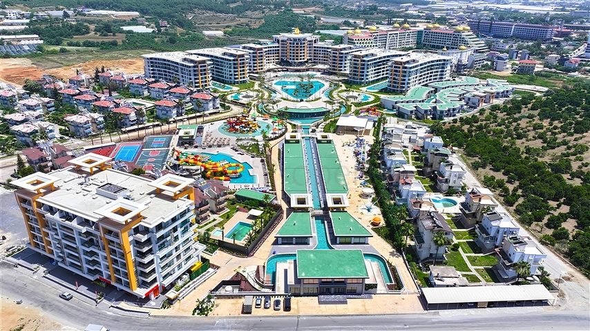 AZURA WORLD Residence & Hotel — масштабный курортный проект в Алании